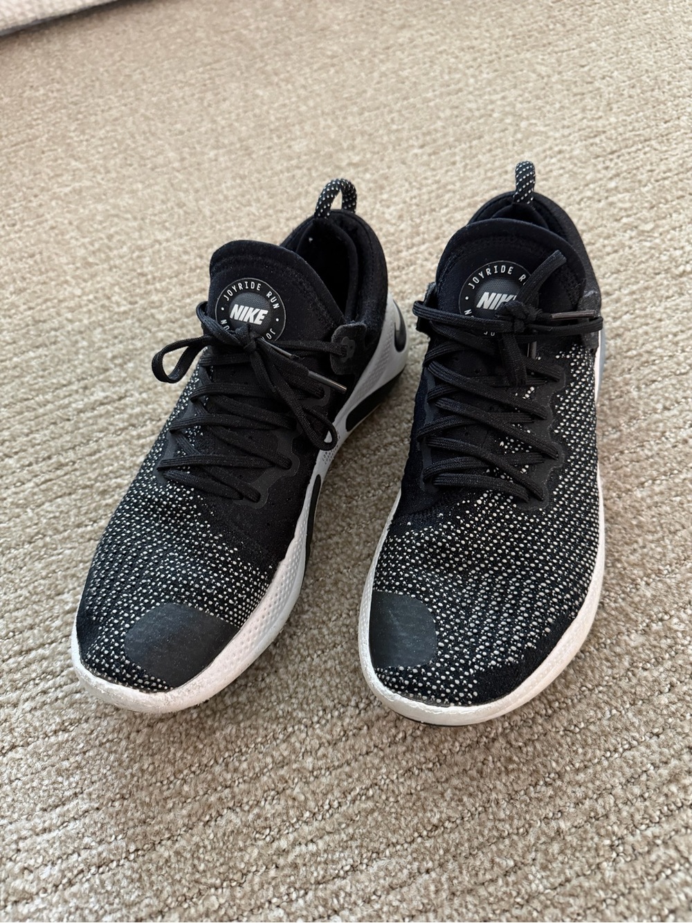 Nike Men’s Black and White Knit Training Sneakers